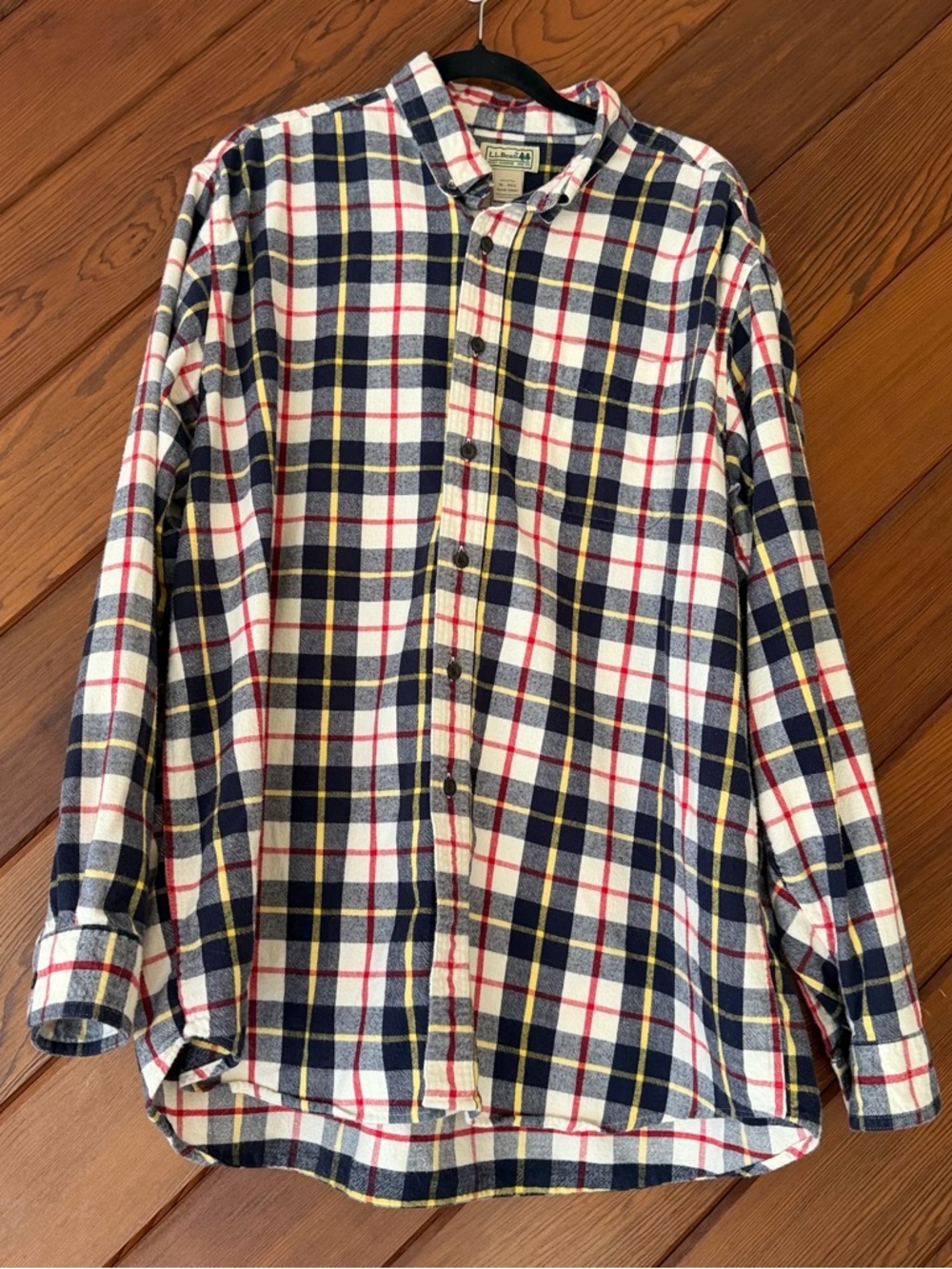 Classic LL Bean Flannel Shirt Men's XL Navy Plaid Button Down Cotton